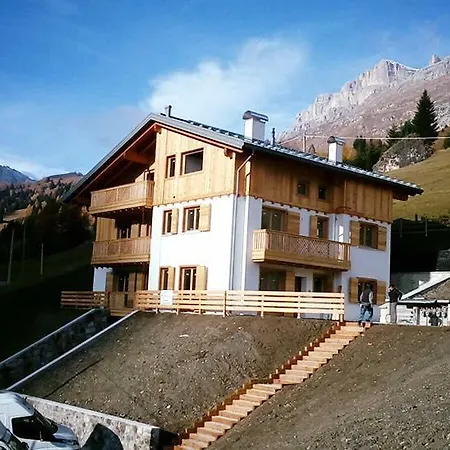 Sunny Appartement Arabba